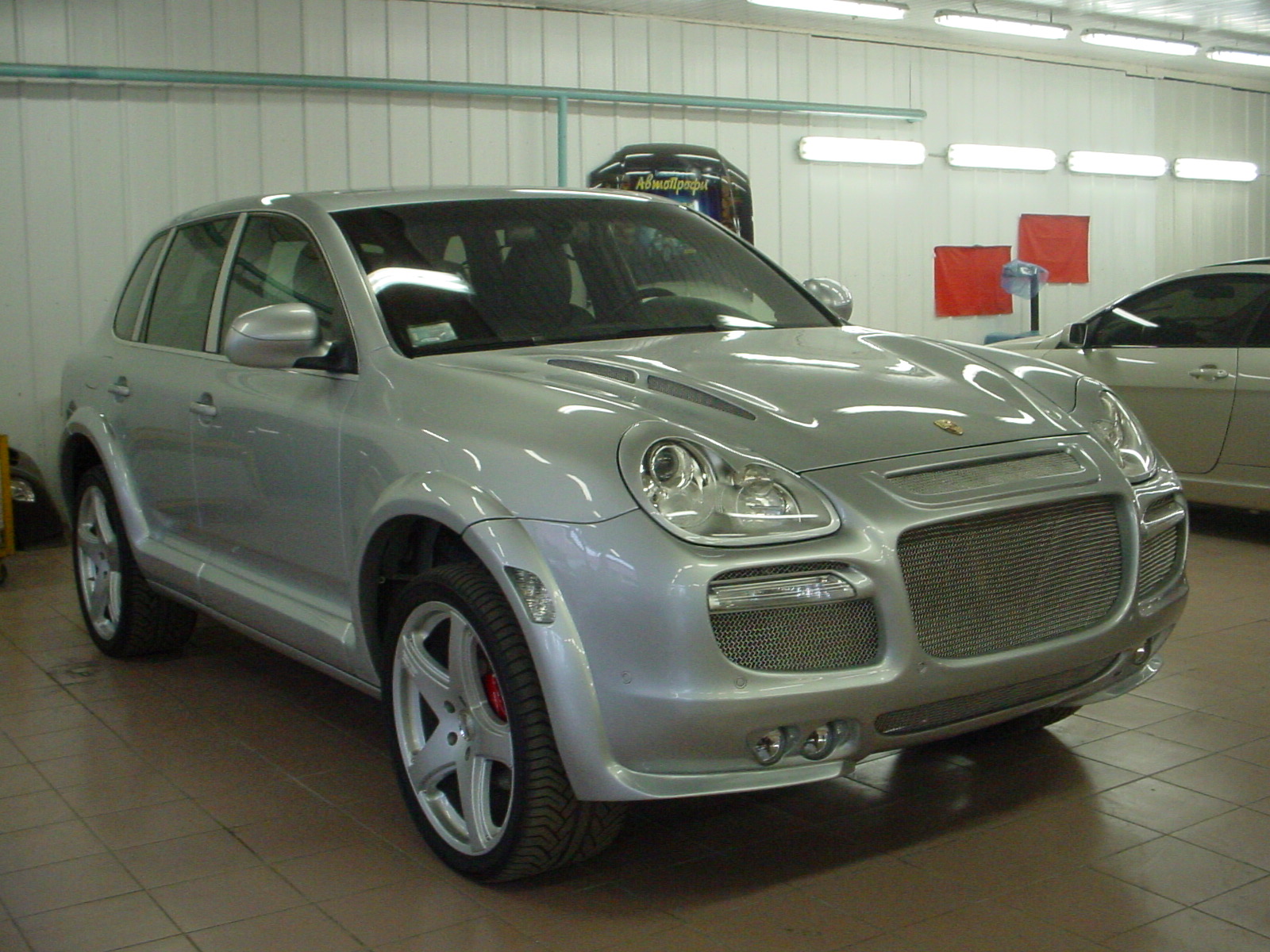 Porsche Cayenne 955 (02-06) Аэродинамический обвес (тюнинг комплект) купить  в Великом Новгороде - Автофишка